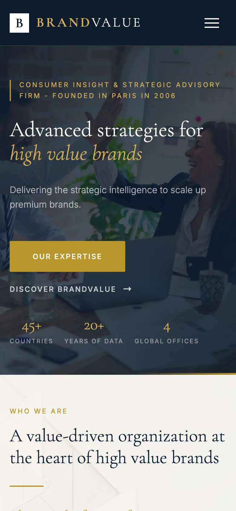 La pagina iniziale del sito di Brandvalue, realizzato da me: titolo, foto e pulsante, visti da telefono
